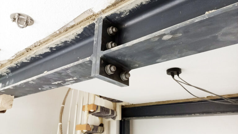 Stahlträger Einbau für Abfangungen der Decken