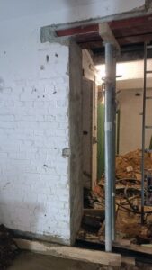 Bauunternehmen für Wanddurchbrüchen Köln Bonn Düsseldorf in Mauerwerk oder Beton Wand Wohnraum Erweiterung